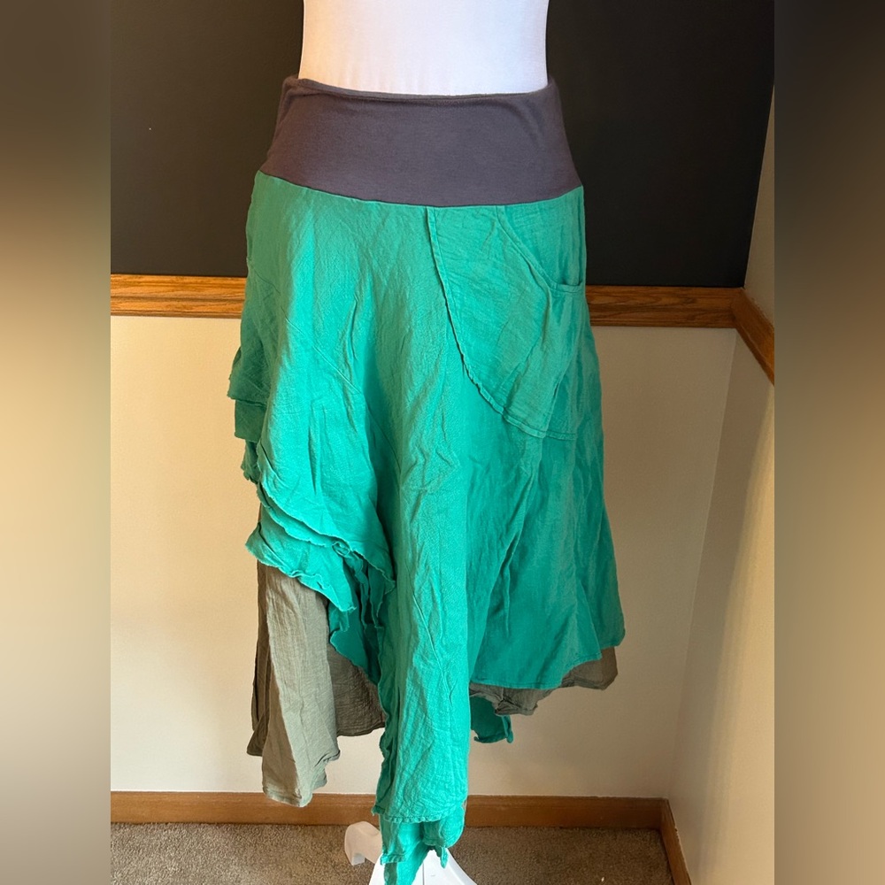 Aimee G Tiered Midi Skirt Boho Green Brown Size Medium